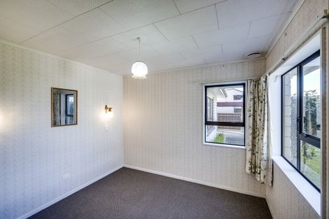 Photo of property in 104a Karaitiana Street, Frimley, Hastings, 4120