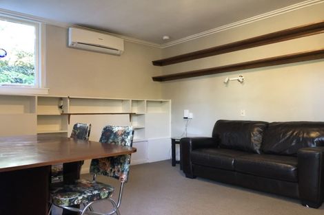 Photo of property in 35 Heriot Row, Dunedin Central, Dunedin, 9016
