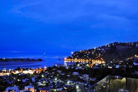 Photo of property in 30 Challenger Lane, Redcliffs, Christchurch, 8081