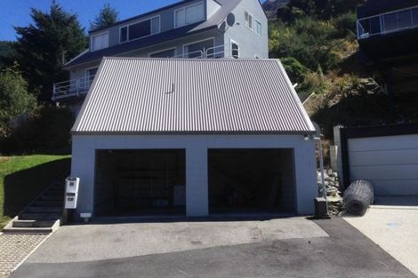 Photo of property in 32 Avalon Crescent, Fernhill, Queenstown, 9300