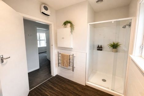 Photo of property in 9 Hampton Place, Burnside, Christchurch, 8053