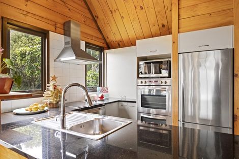 Photo of property in 21 Rata Street, Upper Vogeltown, New Plymouth, 4310