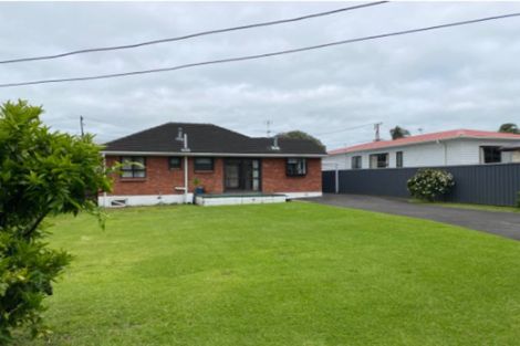 Photo of property in 28 Carbine Road, Mount Wellington, Auckland, 1060