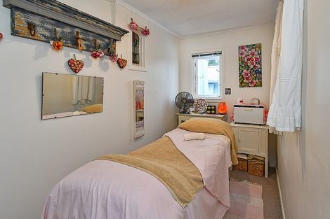 Photo of property in 4/170 Great South Road, Drury, 2113