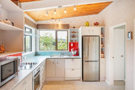 Photo of property in 69 Waterloo Crescent, Hokowhitu, Palmerston North, 4410