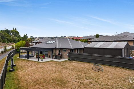 Photo of property in 69 Grandvista Drive, Green Island, Dunedin, 9018