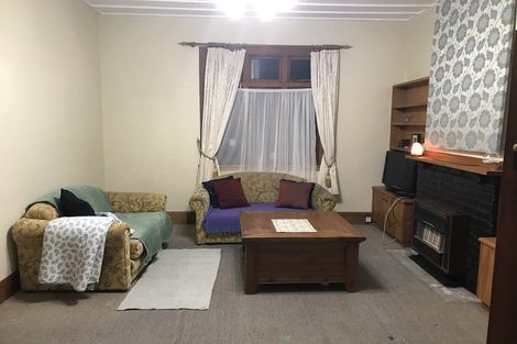 Photo of property in 18 Bryant Street, Takaro, Palmerston North, 4412