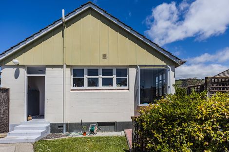 Photo of property in 12 Harlech Street, Oamaru North, Oamaru, 9400