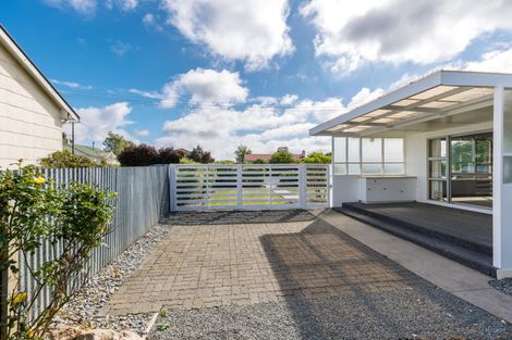Photo of property in 11 Coronation Street, Waimate, 7924