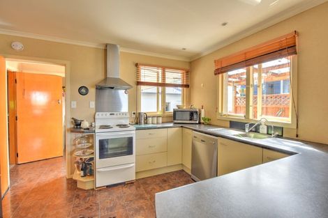 Photo of property in 37 Johnston Street, Gore, 9710