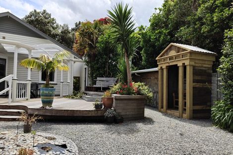 Photo of property in 24 Bracken Street, Petone, Lower Hutt, 5012