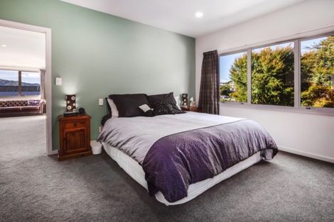 Photo of property in 53 Navigation Drive, Whitby, Porirua, 5024