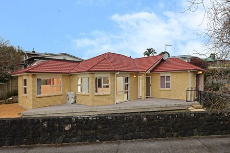 Photo of property in 139a Flanshaw Road, Te Atatu South, Auckland, 0610