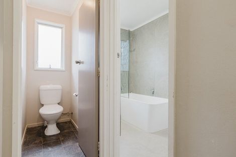 Photo of property in 53 Maxwells Line, Awapuni, Palmerston North, 4412