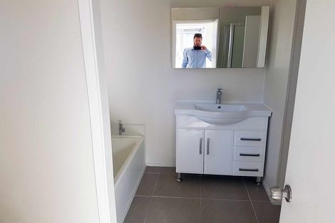 Photo of property in 148 Waimumu Road, Massey, Auckland, 0614