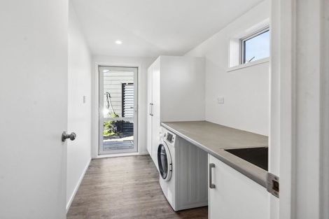 Photo of property in 161 Karewa Parade, Papamoa Beach, Papamoa, 3118