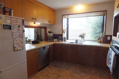 Photo of property in 3 Regency Crescent, Redwood, Christchurch, 8051