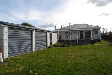 Photo of property in 17 Harris Street, Waimate, 7924