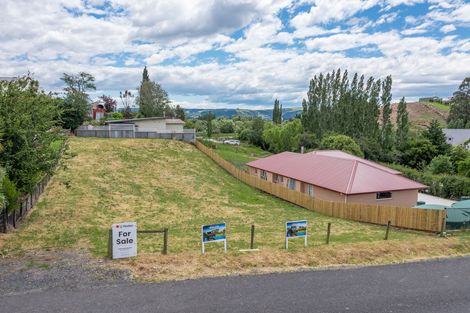 Photo of property in 15 Snowdon Street, Allanton, Mosgiel, 9092