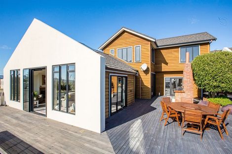 Photo of property in 16 Kahurangi Heights, Aotea, Porirua, 5024