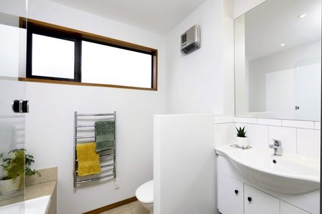 Photo of property in 136 Hunter Crescent, Wanaka, 9305