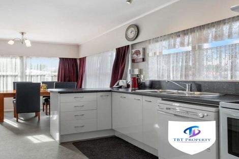 Photo of property in 78 Rosehill Drive, Rosehill, Papakura, 2113