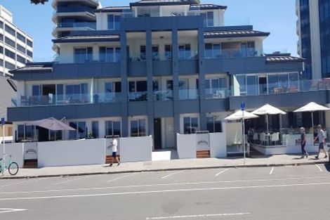 Photo of property in 4 Marine Parade, Mount Maunganui, 3116