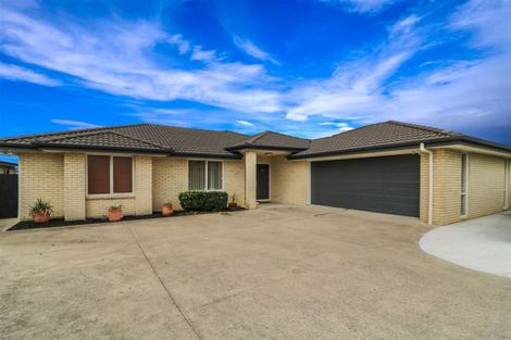 Photo of property in 105 Farnborough Drive, Grandview Heights, Hamilton, 3200