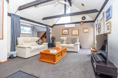 Photo of property in 18 Wordsworth Street, Leamington, Cambridge, 3432