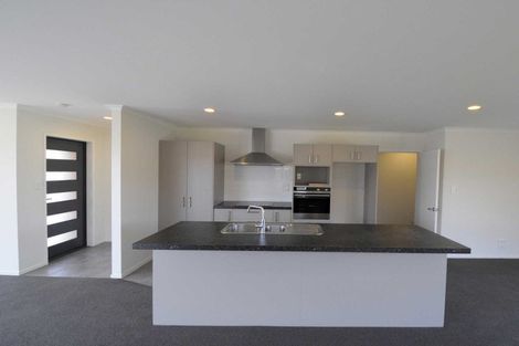 Photo of property in 62 Shillingford Boulevard, Rolleston, 7615