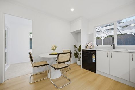 Photo of property in 2/26 Anne Mclean Drive, Bayview, Auckland, 0629