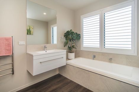 Photo of property in 5 Mueller Drive, Oceanview, Timaru, 7910