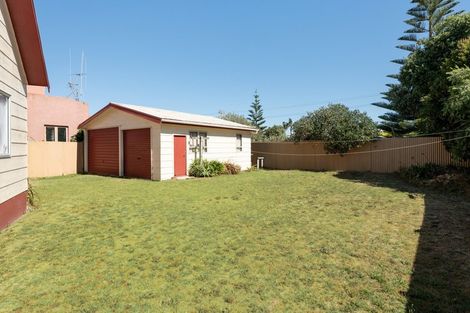 Photo of property in 60 Motiti Road, Papamoa Beach, Papamoa, 3118