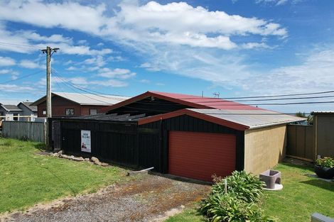 Photo of property in 6 Battiscombe Terrace, Waitara, 4320
