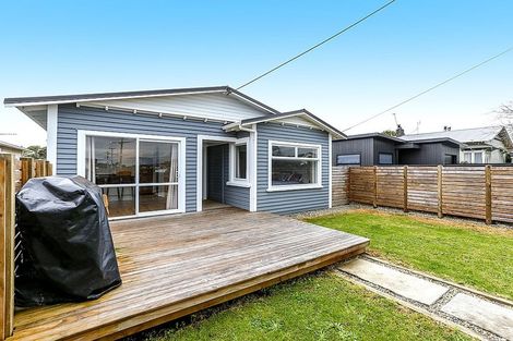 Photo of property in 7 Lyn Street, Lynmouth, New Plymouth, 4310