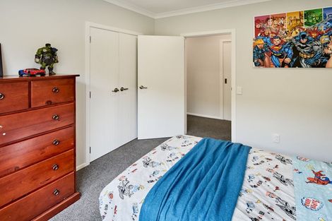 Photo of property in 107 Queen Charlotte Drive, Aotea, Porirua, 5024