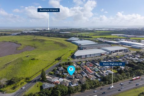 Photo of property in 6 Te Hiko Way, Mangere, Auckland, 2022