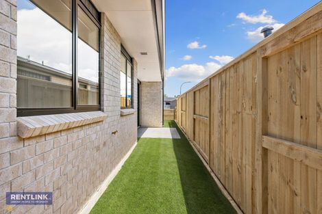 Photo of property in 30 Oioi Lane, Poike, Tauranga, 3112