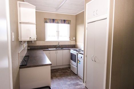 Photo of property in 96 Exmouth Street, Waverley, Invercargill, 9810