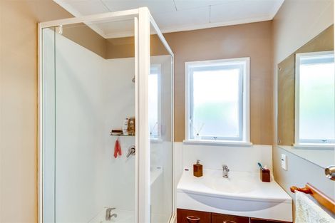 Photo of property in 86 Clarence Cox Crescent, Pirimai, Napier, 4112