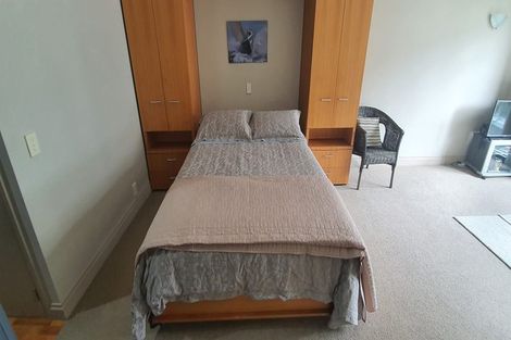 Photo of property in Latitude 37 East Apartments, 1p/20 Pakenham Street East, Auckland Central, Auckland, 1010