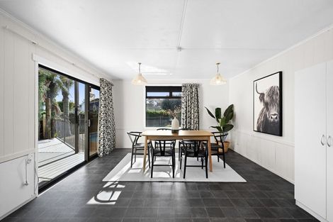 Photo of property in 12 Lydiard Place, Chartwell, Hamilton, 3210