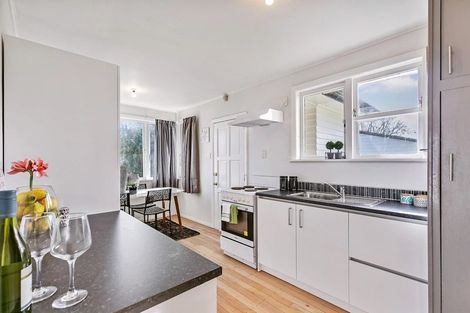 Photo of property in 27 Watts Road, Manurewa, Auckland, 2102