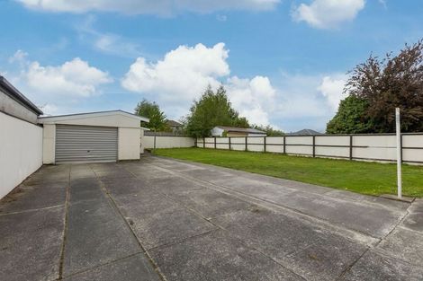 Photo of property in 308 Main North Road, Redwood, Christchurch, 8051