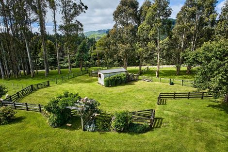Photo of property in 92 Kaitawa Road, Hautere, Otaki, 5582
