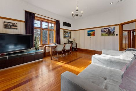 Photo of property in 1 Camp Street, Heretaunga, Upper Hutt, 5018