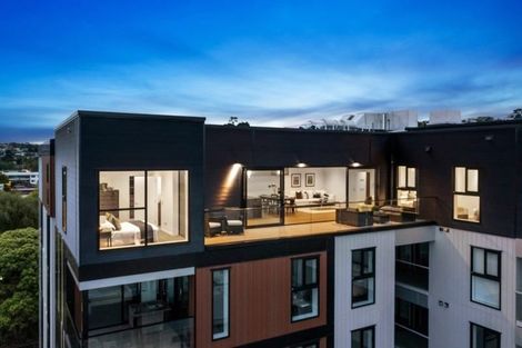 Photo of property in The Victor, 505/4 Bute Road, Browns Bay, Auckland, 0630