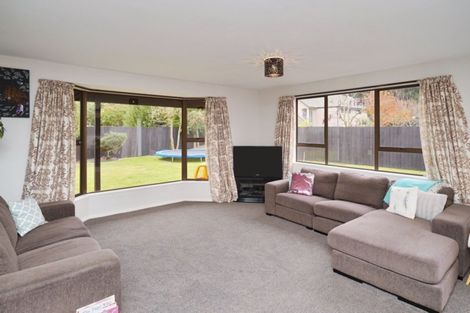 Photo of property in 64 Anglesea Avenue, Parklands, Christchurch, 8083