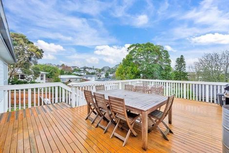Photo of property in 43 Keegan Drive, Massey, Auckland, 0614