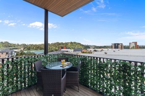 Photo of property in 403/2 Launch Road, Hobsonville, Auckland, 0616